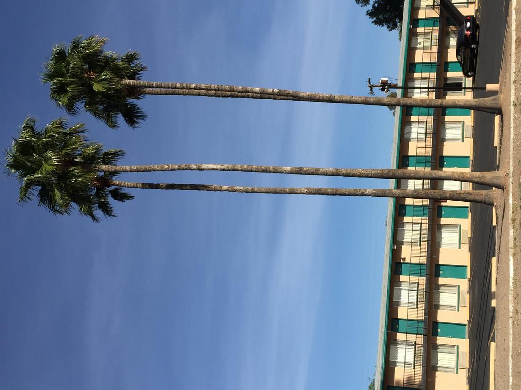 Amazon Motel Tucson Exterior photo